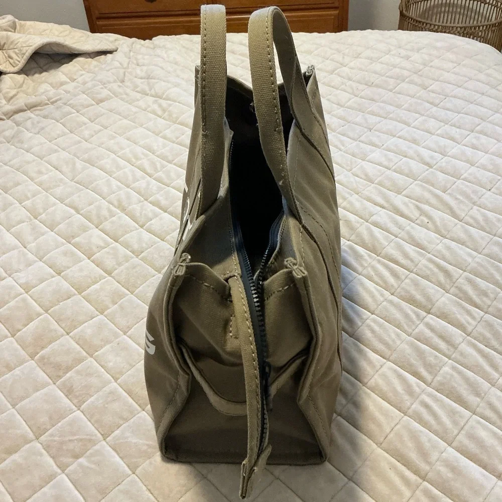 Marc Jacobs The Tote Bag Olive Canvas with White Logo